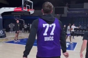 盧卡·東契奇回到湖人隊(duì)，在費(fèi)城參加投籃訓(xùn)練！