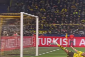 這身體要是發(fā)育好了前途不可限量??！網友：他轉身，巴薩由守轉攻