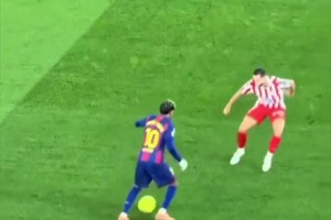 這過人也太輕松了吧！近距離看亞馬爾1v2連續(xù)踩單車突入禁區(qū)！