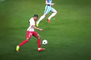 姆巴佩：誰的17歲還不是橫空出世?。?>
                                <span></span>
                                <p>姆巴佩：誰的17歲還不是橫空出世??！</p>
                            </a>
                        </div>
                                                <div   id=